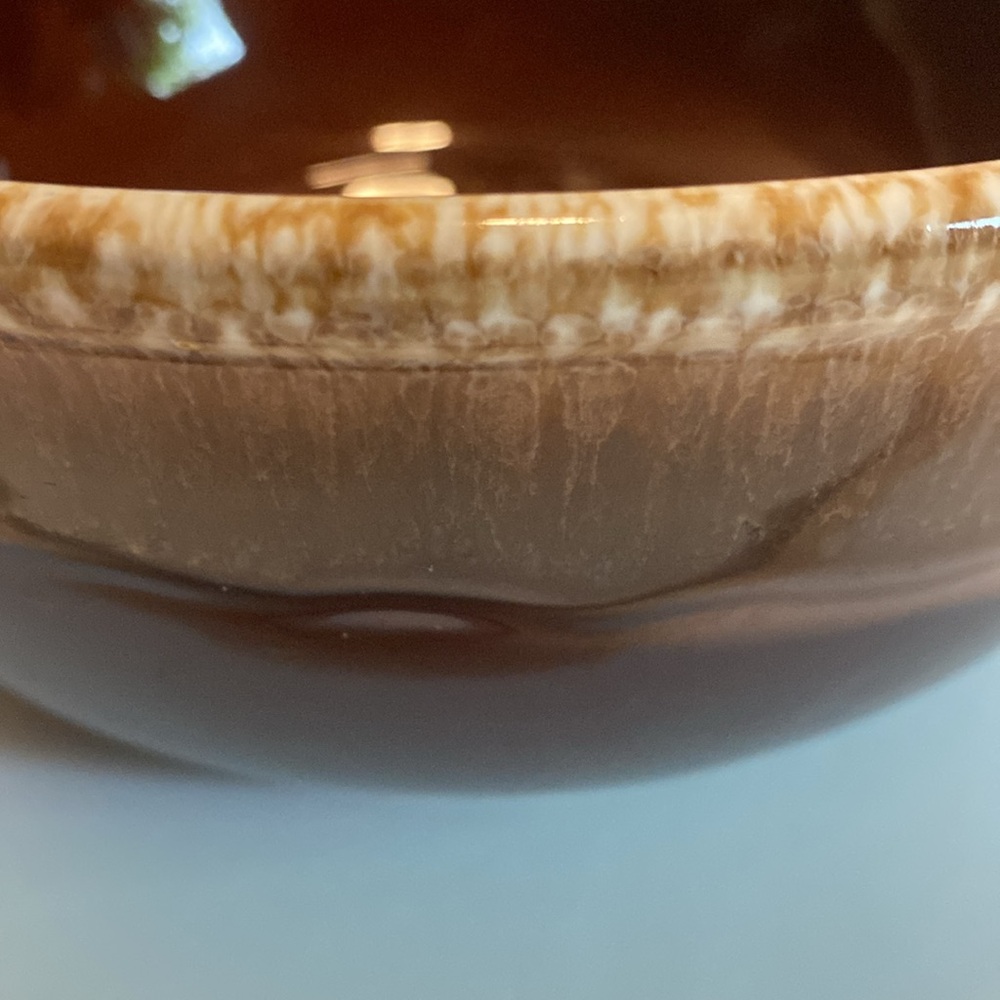 McCoy Brown Drip Glaze 8” Vintage Pottery Mixing Bowl - Picture 9 of 12